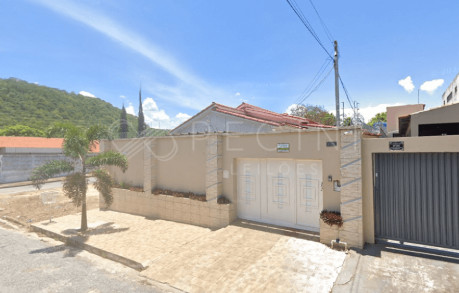 Casa Residencial com 182m² em Barra do Garças - MT
