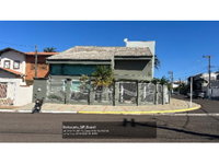 Casa com 420m² e Terreno com 402,62m² em Botucatu/SP