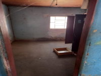 Casa Desocupada em Patrocínio/MG com 272.8m²
