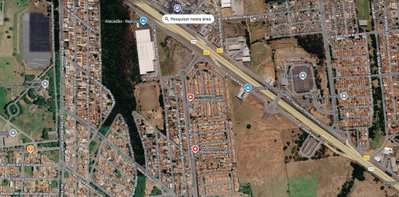 Casa com 2 dormitórios, 1 banheiro e 2 vagas