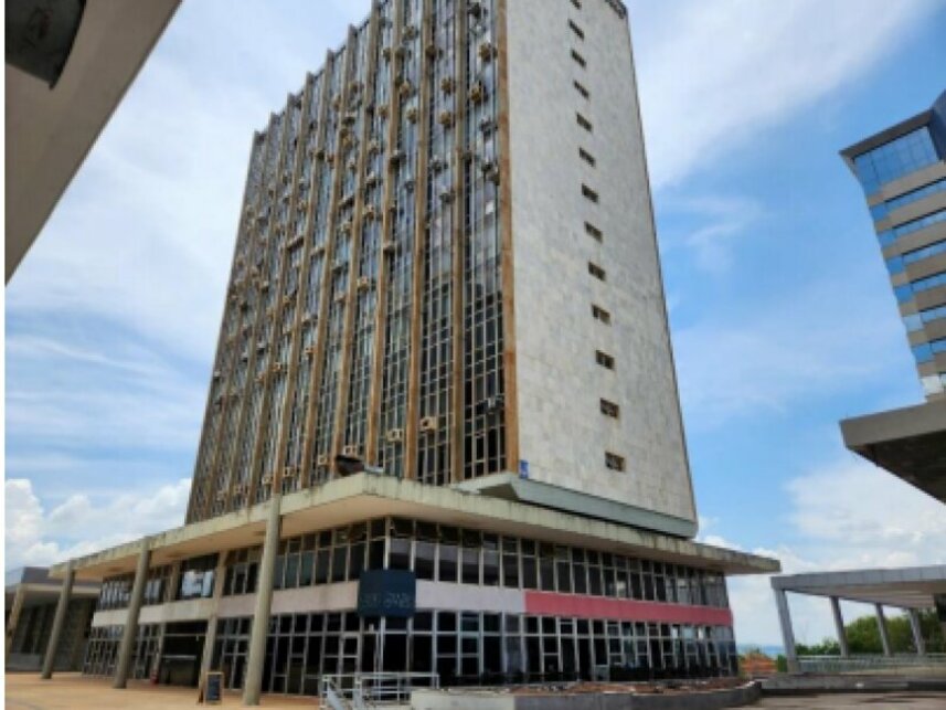 Sala Comercial Ocupada com 22,65m² de Área Privativa