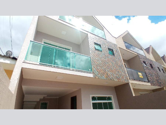 Casa em Condomínio Ocupada em Araucária - PR