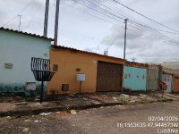 Casa com 2 quartos e 1 vaga de garagem em condomínio