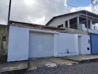 Casa com 2 Quartos e 1 Vaga em Cardeal da Silva