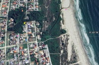 Terreno em Palhoça com 412.44m² na Pinheira