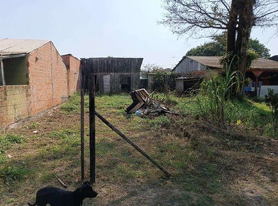 Terreno com Casa em Balneário Canoas, Pontal do Paraná