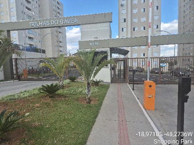 Apartamento 2 Quartos com Vaga em Uberlândia