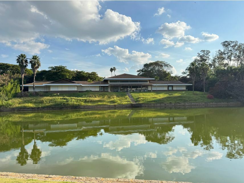 Casa de Luxo com Vista para Lago em Itu/SP