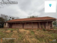 Fração de Terras com Escola Municipal