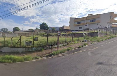Terreno em Jardim Residencial Vale do Sol com 732m²