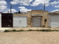 Casa com 2 quartos, 1 banheiro e 1 vaga de garagem