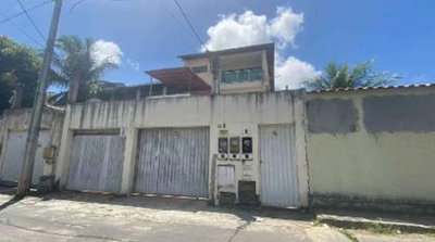 Casa 4 dorms, 3 banhs, 80m² construídos em terreno 240m² em Salvador
