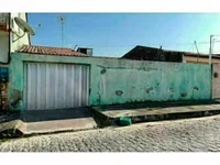 Casa Ocupada em Leilão com 180m² de Terreno