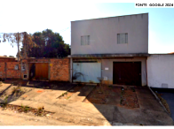 Sobrado com Barracão em Aparecida de Goiânia - 455m²
