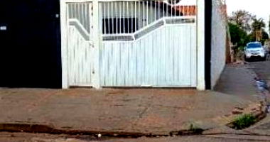Casa 39 m² com 1 quarto e 1 banheiro, ocupada