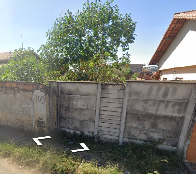 42% cota-parte de imóvel com 360m² em Sete Lagoas/MG