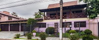 Casa de alto padrão com 4 dormitórios e piscina