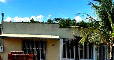 Casa Ocupada em Condomínio com 1 Vaga e 159 m²