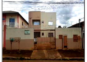 Apartamento com 2 quartos e vaga de garagem