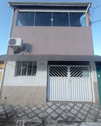 Casa residencial com 3 quartos, 1 suíte, 129m² construídos, terreno de 150m²