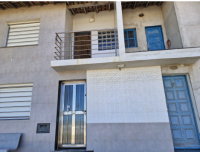 Apartamento Duplex com 4 Quartos e 2 Banheiros em Condomínio