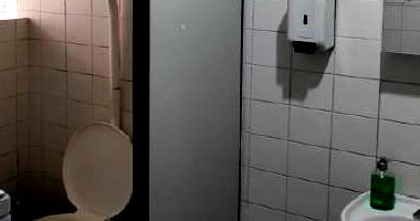 Ex-agência na Avenida Osvaldo Aranha - Desocupado