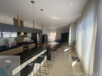 Casa 7 Dormitórios, 4 Banheiros e 297,91 m² Desocupada