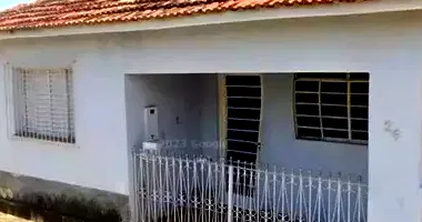 Casa em Leilão com 300m² de Terreno