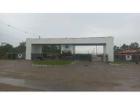Terreno padrão com 360m² de área total