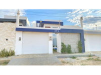 Casa 142 m² construída, 1 vaga, ocupada