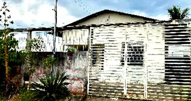 Casa com 3 quartos e 2 vagas em Cruzeiro do Sul/AC