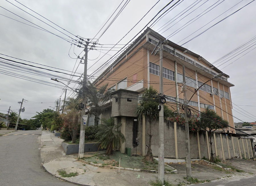 Prédio e Terreno em Vigário Geral/RJ - Oportunidade Única!