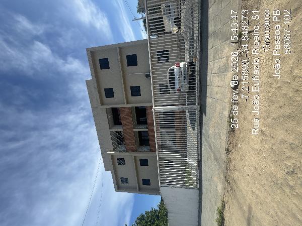 Apartamento com 2 quartos em João Pessoa - PB