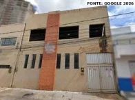 Imóvel Comercial/Residencial com 4 Suítes e Garagem para 3 Veículos