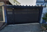 Casa padrão com 1 vaga, 159m² terreno e 170m² construída