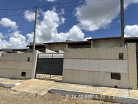 Casa com 2 Quartos, 60m² Construídos e Ocupada