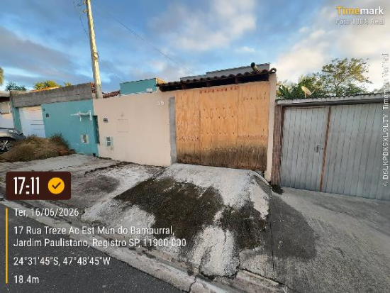 Casa com 2 Quartos e 2 Banheiros em Registro/SP