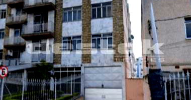 Apartamento com 3 suítes e vaga em Juiz de Fora