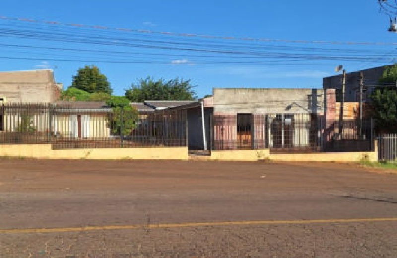 Terreno com Área Construída em Passo Fundo
