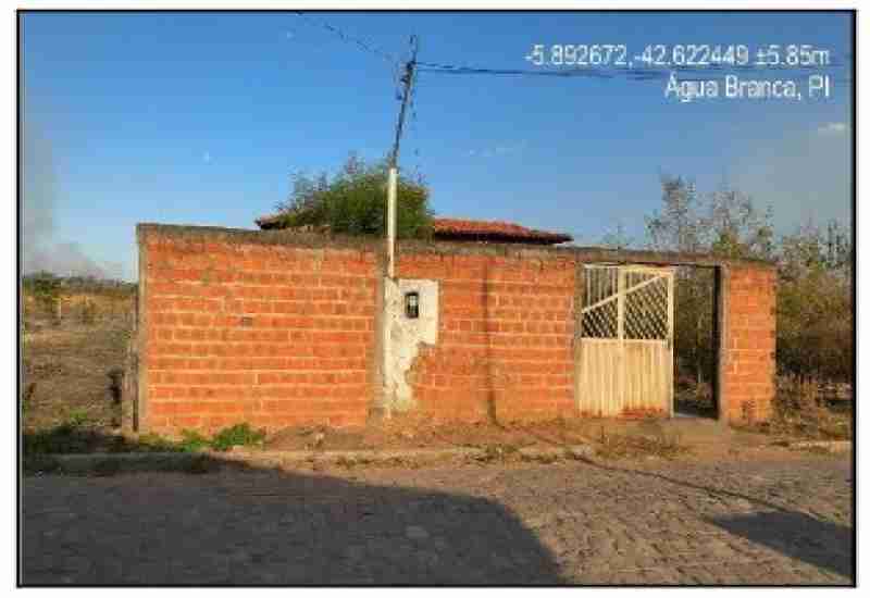 2 Quartos em Água Branca com 1 Vaga