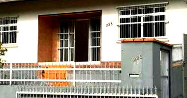 Casa em leilão com 4 quartos e 2 banheiros