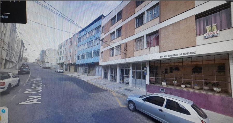 Apartamento com 1 quarto, sala, banheiro, cozinha e varanda, sem garagem