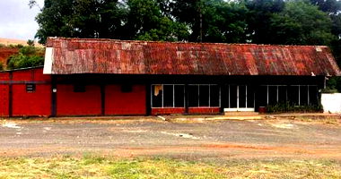 Terreno 3.000m² com benfeitorias em Irati/PR