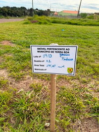 Terreno em Loteamento Residencial com 194,60 m²