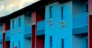 Apartamento térreo com 55,88m² útil e vaga