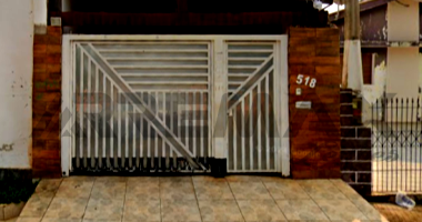 Casa com 5 cômodos em Estiva Gerbi - SP