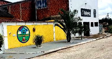 Casa com 3 Quartos e Área de Serviço em Araruama
