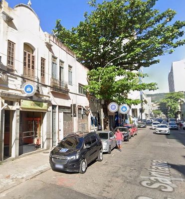 Casa no Centro do Rio de Janeiro com 3 quartos e 2 banheiros
