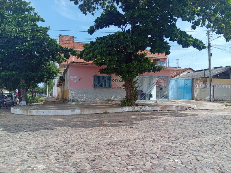 Terreno em Parnaíba com 175m²