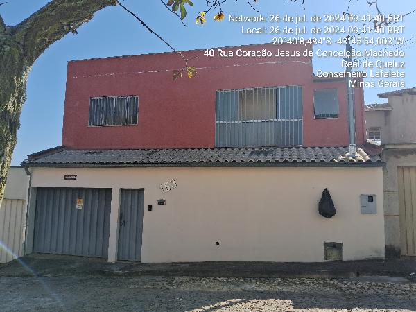 Casa com 3 Quartos e 2 Vagas em Conselheiro Lafaiete